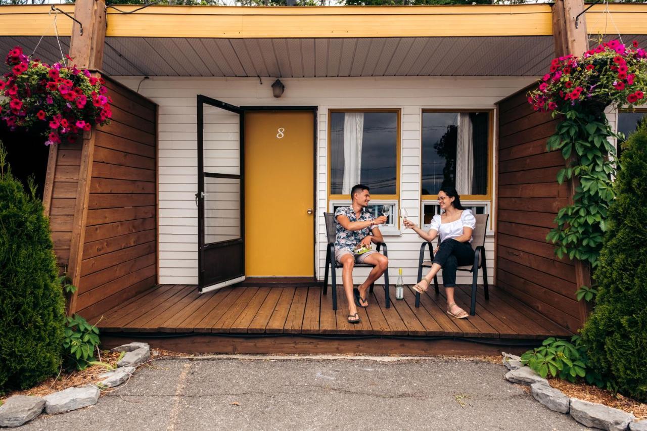 Motel Ile D'Orleans Sainte-Petronille ภายนอก รูปภาพ